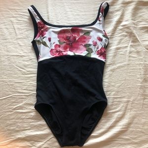 Ainsliewear Leo perfect condition